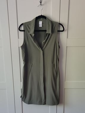 ❄️3/$30 LOLE Sleeveless Button-Front Olive Green Shirt Dress